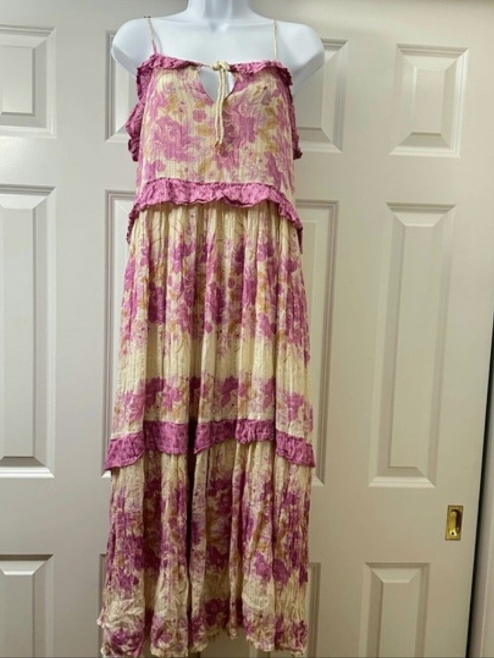 Spell Coco Lei Pink Floral Tiered Midi Dress with Lace Trim Med - Picture 3 of 6